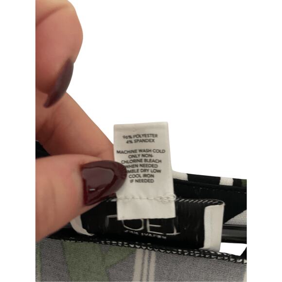 ANN TAYLOR LOFT BLACK & WHITE FLORAL NOVELTY PRINT SHIFT DRESS SIZE 10 - Picture 4 of 7